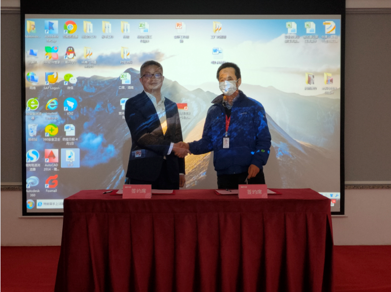 1588927948698621mIW7.png blob.png